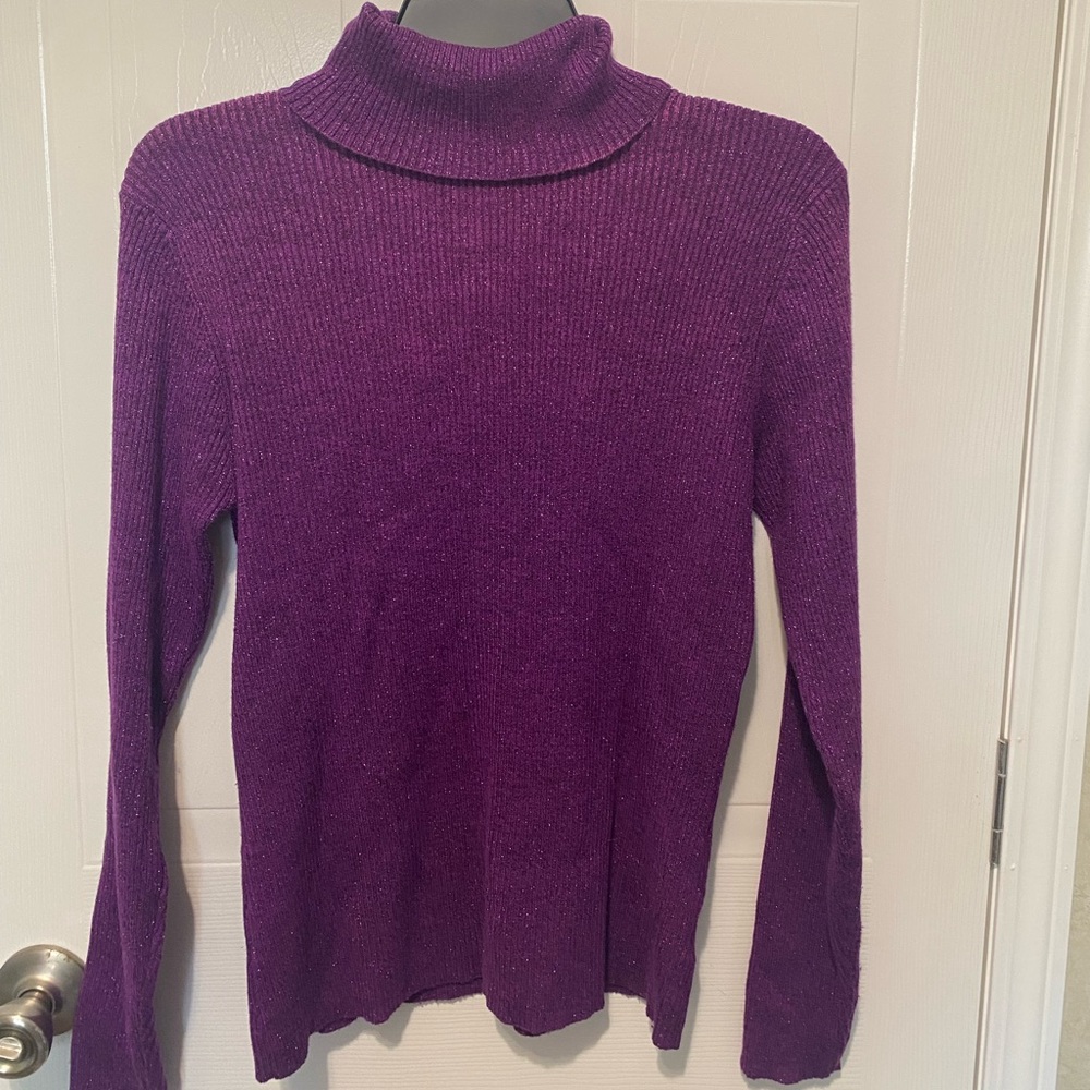 Worthington turtleneck sweater. size large